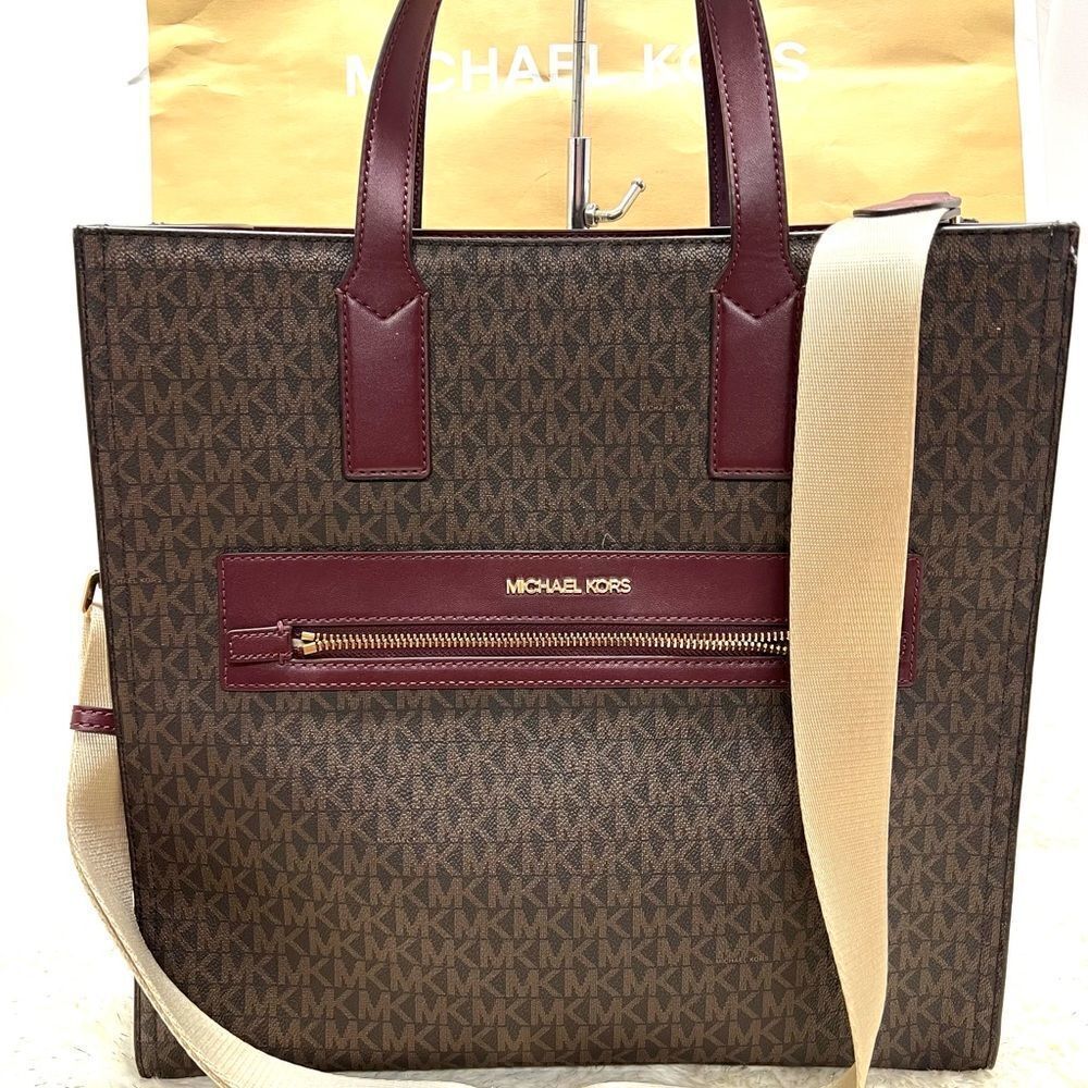 🔥🎁NWT! Michael Kors KENLY Large Travel Tote Handbag Merlot Msrp: $498.00 - Picture 2 of 7